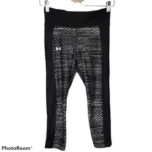 *Under Armour Black Graphic Print Leggings Mesh Cut Out Workout Cropped Small